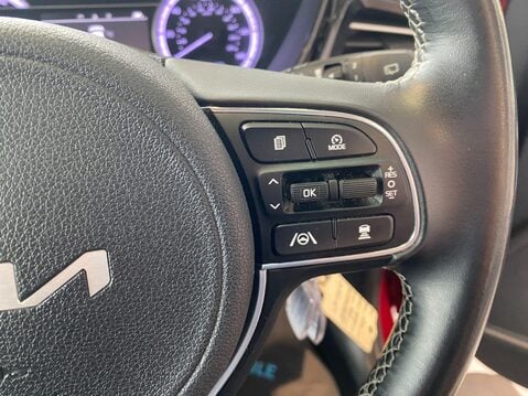 Kia Niro 1.6 GDi 2 DCT Euro 6 (s/s) 5dr 22