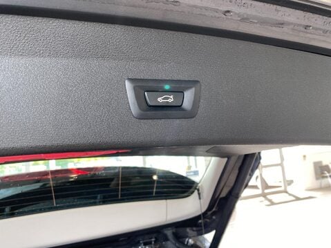 BMW X1 2.0 20i xLine Auto xDrive Euro 6 (s/s) 5dr 12