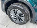 Nissan Qashqai 1.3 DIG-T MHEV Acenta Premium XTRON Euro 6 (s/s) 5dr 9