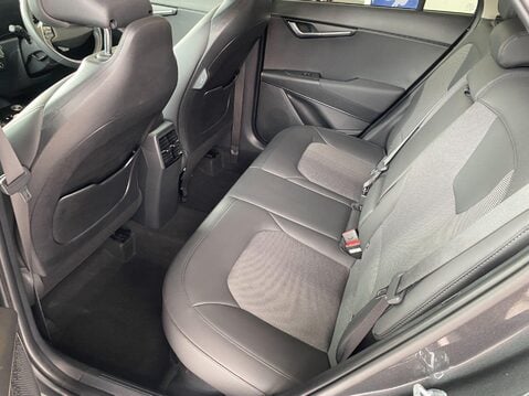 Kia Niro 1.6h GDi 3 DCT Euro 6 (s/s) 5dr 16