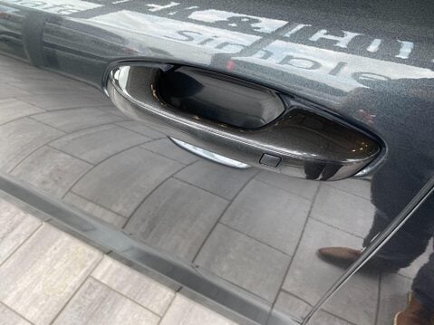 Kia Niro 1.6h GDi 3 DCT Euro 6 (s/s) 5dr 17