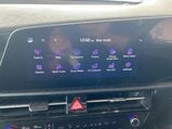 Kia Niro 1.6h GDi 3 DCT Euro 6 (s/s) 5dr 31