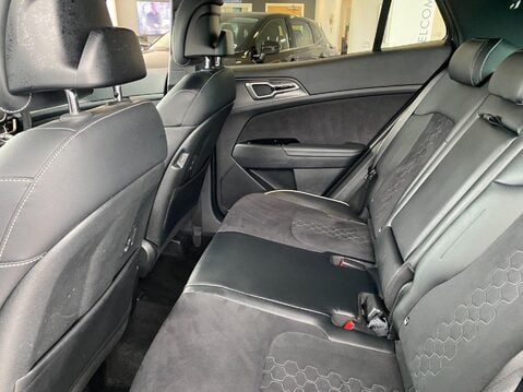 Kia Sportage 1.6 h T-GDi GT-Line Auto Euro 6 (s/s) 5dr 16