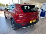 Volvo XC40 2.0 B4 MHEV Inscription Pro Auto Euro 6 (s/s) 5dr 7