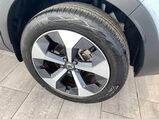 Volvo XC40 2.0 B4 MHEV Plus DCT Auto Euro 6 (s/s) 5dr 8