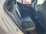 Volvo XC40 2.0 B4 MHEV Plus DCT Auto Euro 6 (s/s) 5dr 14
