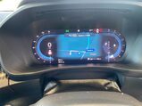 Volvo XC40 2.0 B4 MHEV Plus DCT Auto Euro 6 (s/s) 5dr 32