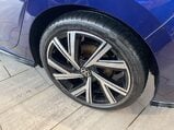 Volkswagen Golf 1.5 eTSI MHEV R-Line DSG Euro 6 (s/s) 5dr 8