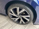 Volkswagen Golf 1.5 eTSI MHEV R-Line DSG Euro 6 (s/s) 5dr 11