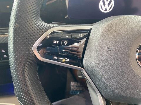 Volkswagen Golf 1.5 eTSI MHEV R-Line DSG Euro 6 (s/s) 5dr 21