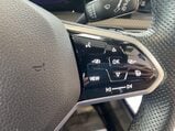 Volkswagen Golf 1.5 eTSI MHEV R-Line DSG Euro 6 (s/s) 5dr 22