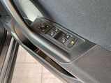 Volkswagen T-Roc 1.5 TSI Life DSG Euro 6 (s/s) 5dr 17