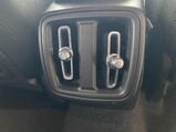 Volvo XC40 1.5 T3 R-Design Pro Auto Euro 6 (s/s) 5dr 19