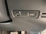 Volvo XC40 1.5 T3 R-Design Pro Auto Euro 6 (s/s) 5dr 22