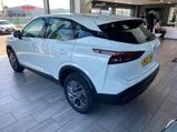 Nissan Qashqai 1.3 DIG-T MHEV Acenta Premium XTRON Euro 6 (s/s) 5dr 7