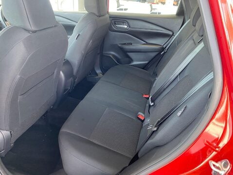 Nissan Qashqai 1.3 DIG-T MHEV Acenta Premium Euro 6 (s/s) 5dr 17