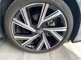 Volkswagen Golf 1.5 eTSI MHEV R-Line DSG Euro 6 (s/s) 5dr 4