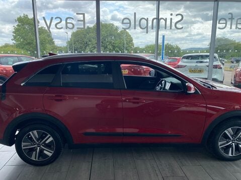 Kia Niro 1.6 GDi 2 DCT Euro 6 (s/s) 5dr 5