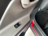 Kia Niro 1.6 GDi 2 DCT Euro 6 (s/s) 5dr 17