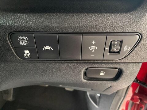 Kia Niro 1.6 GDi 2 DCT Euro 6 (s/s) 5dr 20