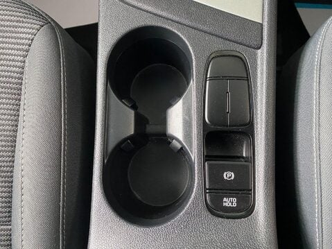 Kia Niro 1.6 GDi 2 DCT Euro 6 (s/s) 5dr 29