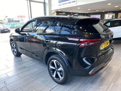 Nissan Qashqai 1.3 DIG-T MHEV N-Connecta XTRON Euro 6 (s/s) 5dr 11