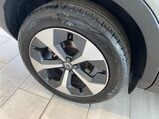 Volvo XC40 2.0 B3 MHEV Plus DCT Auto Euro 6 (s/s) 5dr 12
