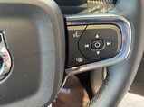 Volvo XC40 2.0 B3 MHEV Plus DCT Auto Euro 6 (s/s) 5dr 27