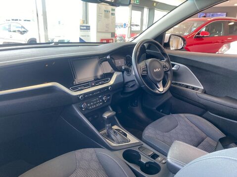Kia Niro 1.6 GDi 2 DCT Euro 6 (s/s) 5dr 17