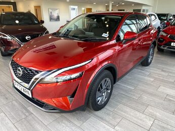Nissan Qashqai 1.3 DIG-T MHEV Acenta Premium XTRON Euro 6 (s/s) 5dr