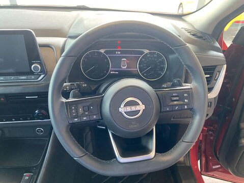 Nissan Qashqai 1.3 DIG-T MHEV Acenta Premium XTRON Euro 6 (s/s) 5dr 22