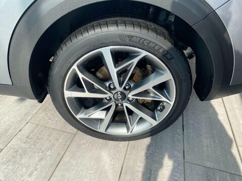 Kia Niro 1.6 GDi 3 DCT Euro 6 (s/s) 5dr 8