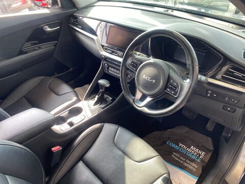 Kia Niro 1.6 GDi 3 DCT Euro 6 (s/s) 5dr 20