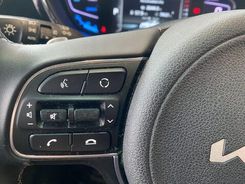 Kia Niro 1.6 GDi 3 DCT Euro 6 (s/s) 5dr 24
