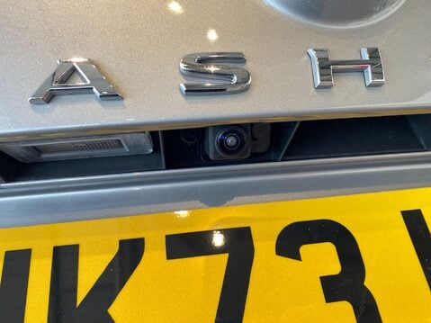 Nissan Qashqai 1.3 DIG-T MHEV N-Connecta XTRON Euro 6 (s/s) 5dr 15