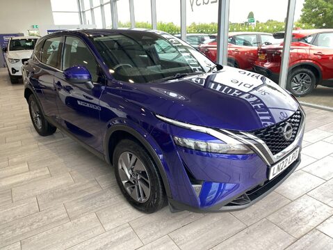 Nissan Qashqai 1.3 DIG-T MHEV Acenta Premium XTRON Euro 6 (s/s) 5dr 3