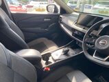 Nissan Qashqai 1.3 DIG-T MHEV N-Connecta XTRON Euro 6 (s/s) 5dr 17