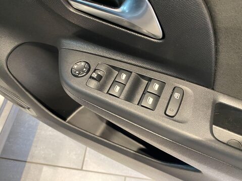 Vauxhall Corsa 1.2 Turbo Ultimate Euro 6 (s/s) 5dr 19