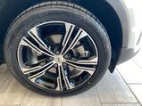 Volvo XC40 2.0 B4 MHEV Inscription Pro DCT Auto Euro 6 (s/s) 5dr 4