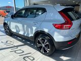 Volvo XC40 2.0 B4 MHEV Inscription Pro DCT Auto Euro 6 (s/s) 5dr 12