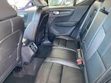 Volvo XC40 2.0 B4 MHEV Inscription Pro DCT Auto Euro 6 (s/s) 5dr 15