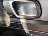 Volvo XC40 1.5h T4 Recharge 10.7kWh Inscription Auto Euro 6 (s/s) 5dr 32