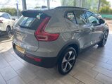 Volvo XC40 2.0 B4 MHEV Plus DCT Auto Euro 6 (s/s) 5dr 8