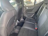 Volvo XC40 2.0 B4 MHEV Plus DCT Auto Euro 6 (s/s) 5dr 16