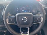 Volvo XC40 2.0 B4 MHEV Plus DCT Auto Euro 6 (s/s) 5dr 25