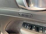 Volvo XC40 2.0 B3 MHEV Plus DCT Auto Euro 6 (s/s) 5dr 22