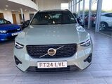 Volvo XC40 2.0 B3 MHEV Plus DCT Auto Euro 6 (s/s) 5dr 2