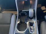 Volvo XC40 2.0 B3 MHEV Plus DCT Auto Euro 6 (s/s) 5dr 31