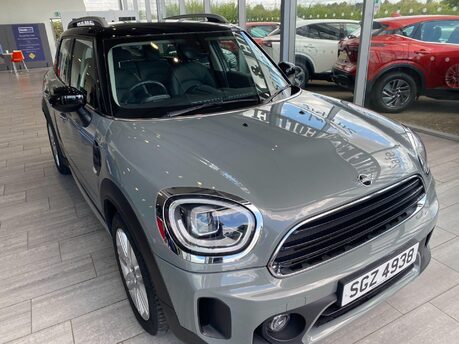 Mini Countryman 1.5 Cooper Exclusive Steptronic Euro 6 (s/s) 5dr