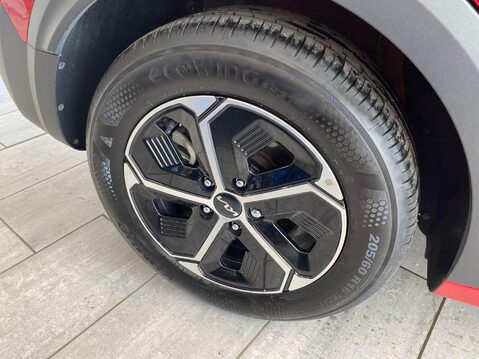 Kia Niro 1.6h GDi 2 DCT Euro 6 (s/s) 5dr 13